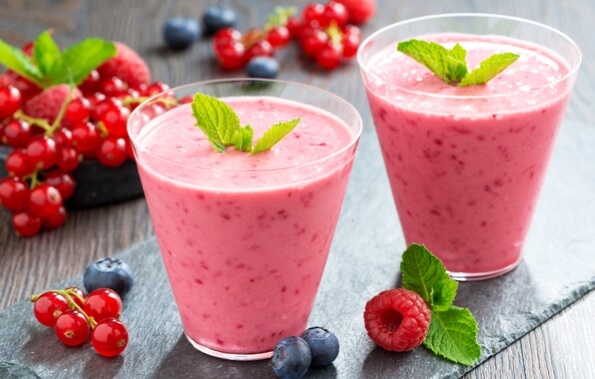 blueberry-raspberry-cocktail