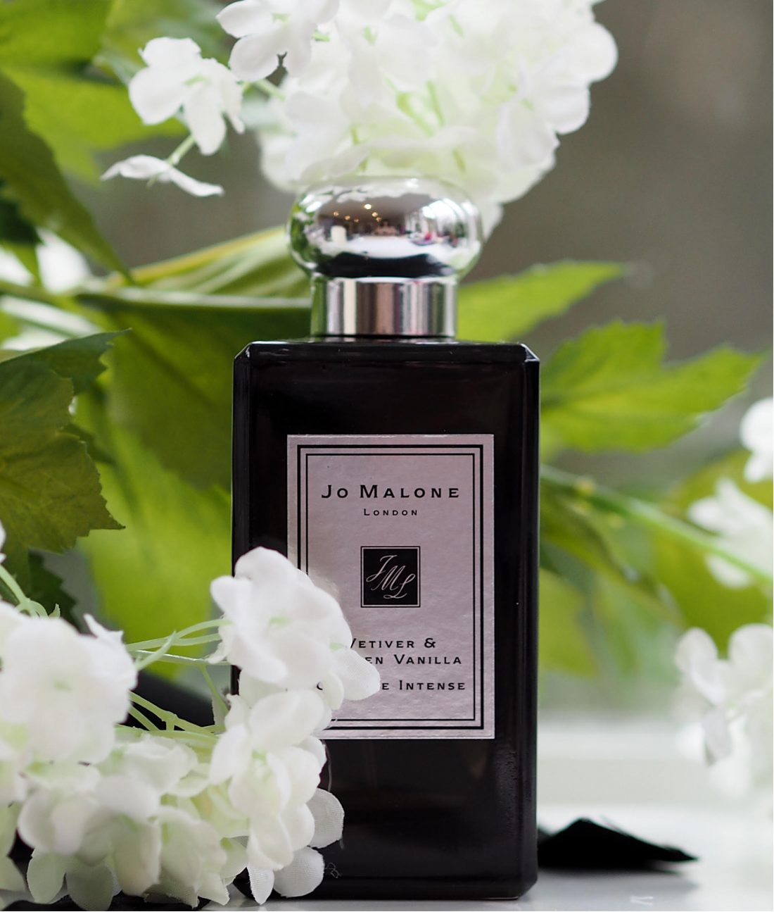 Jo-Malone-Vetiver-Golden-Vanilla-Cologne-Intense-2-1100x1295