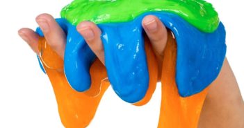 como-hacer-slime-con-detergente-e1513770486154